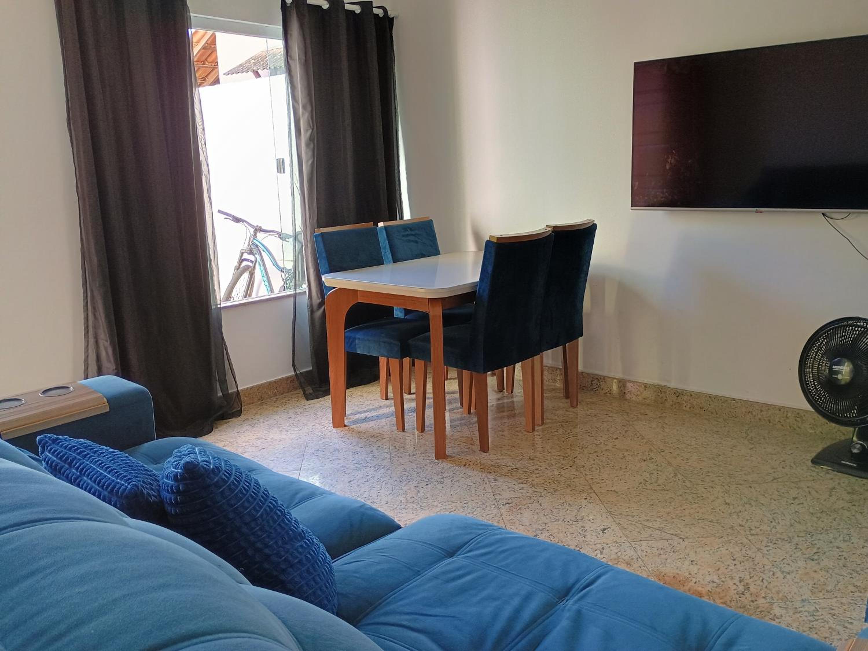Triplex 3 quartos a 100 metros de Costa Azul