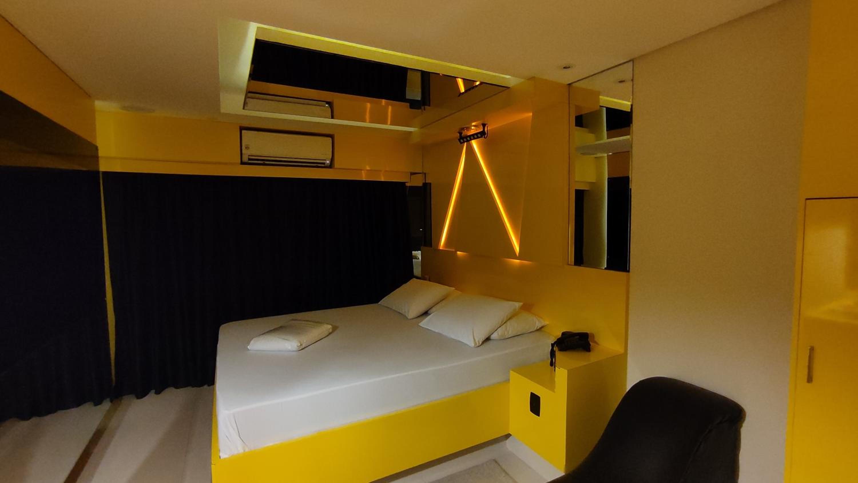 Swing Motel 1