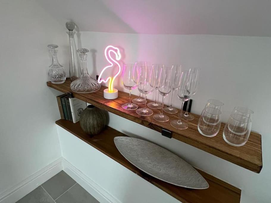 Stylish Loft Apartment with Parking in Melton Mowbray