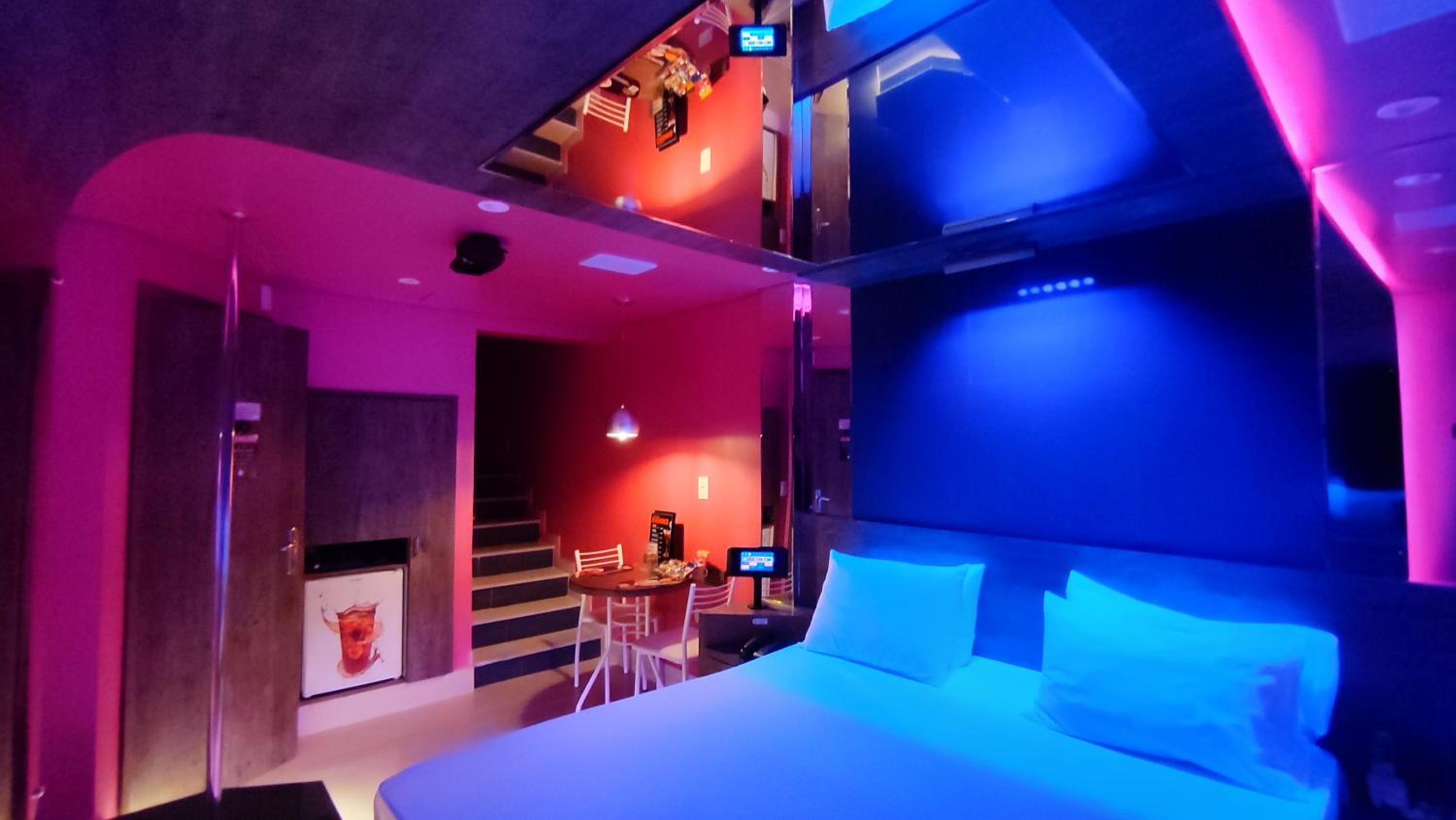 Swing Motel 1
