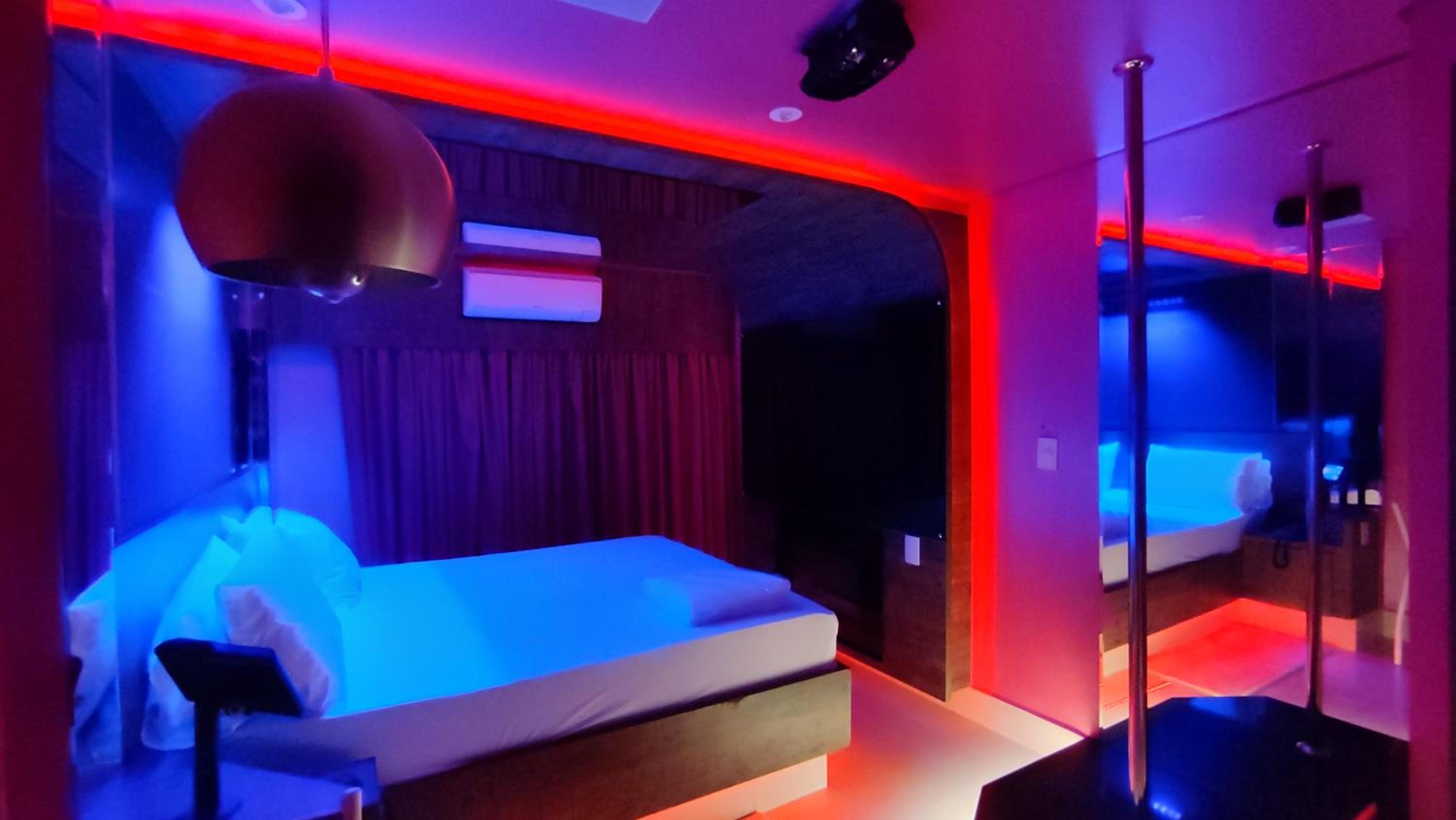 Swing Motel 1