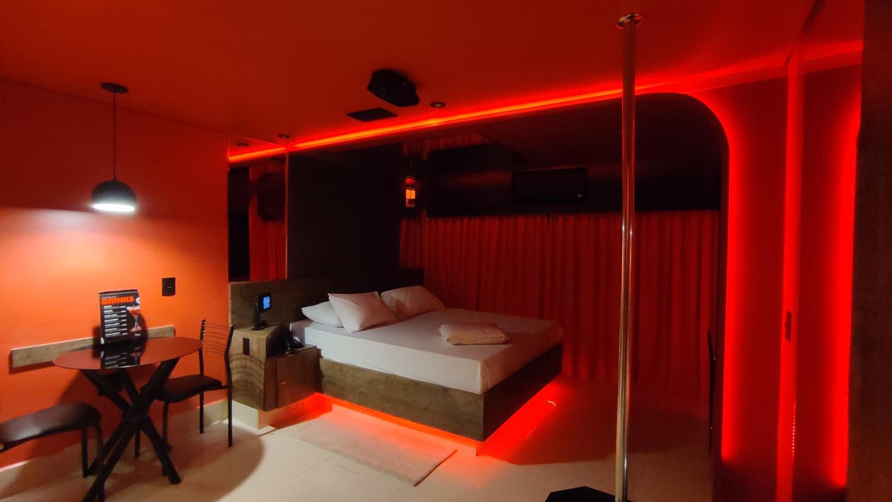 Swing Motel 1