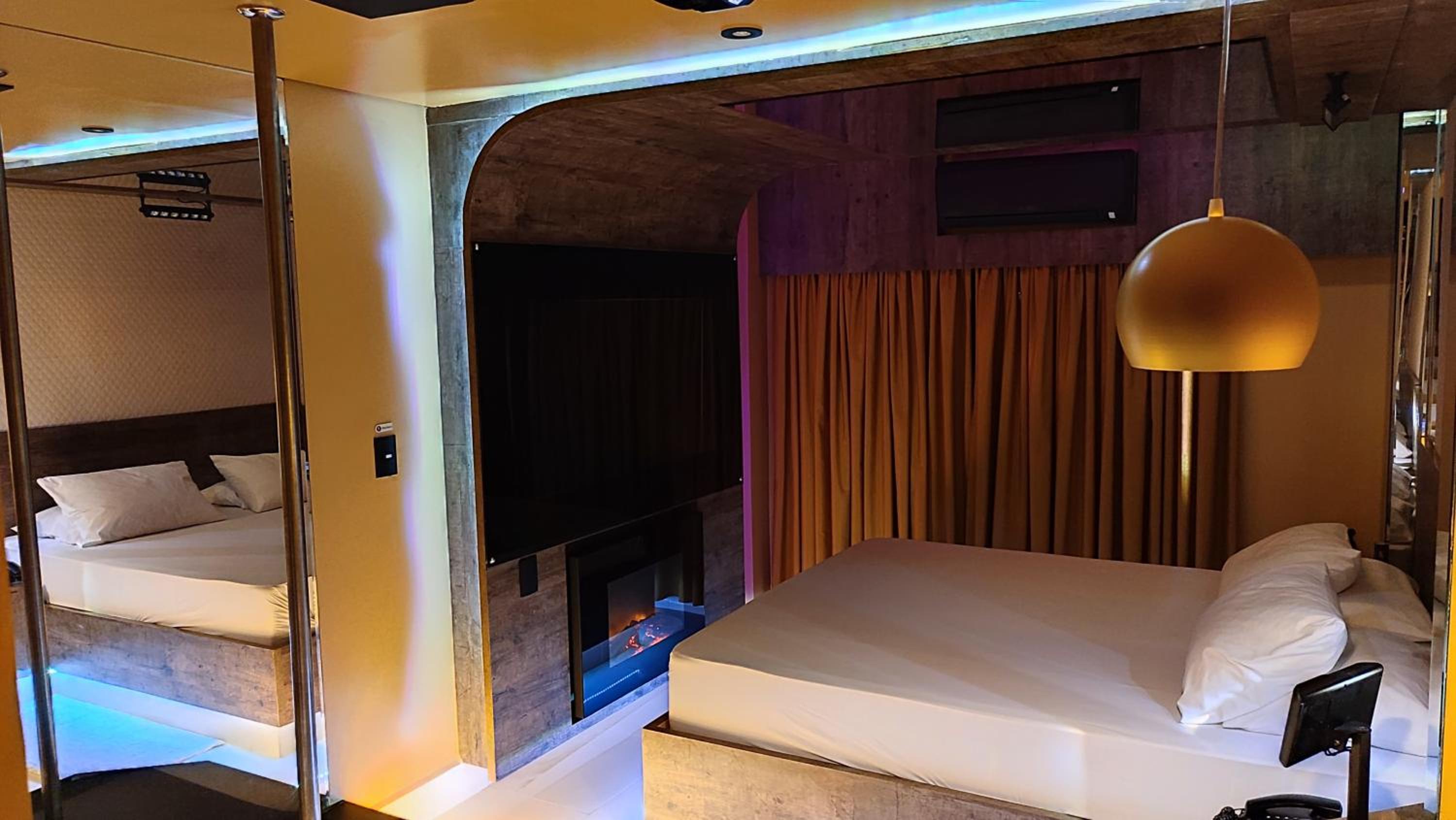 Swing Motel 1