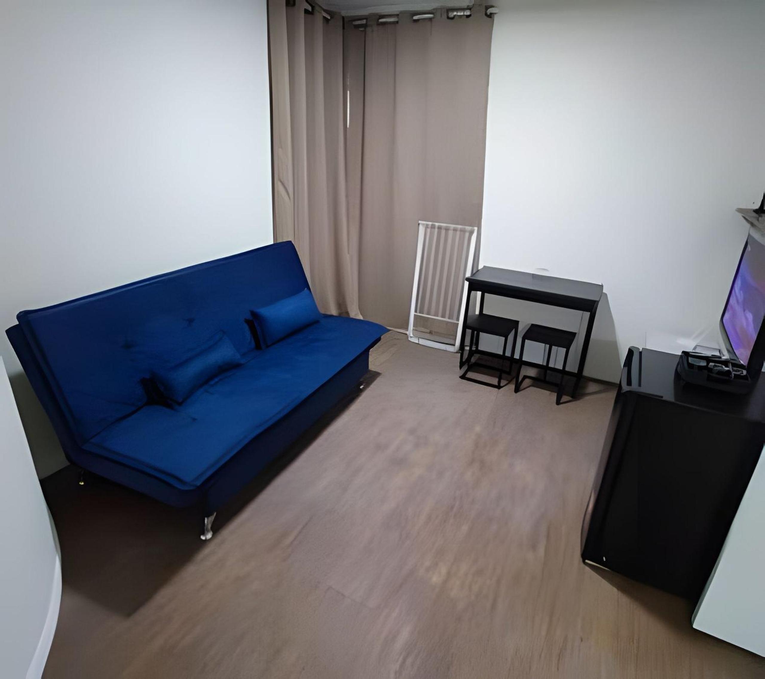 Flat Lindo Garagem Hakka Feirinha e Hospitais