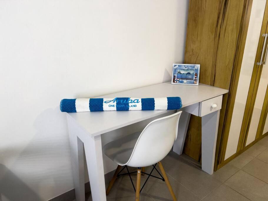 Paradise Studio Aruba