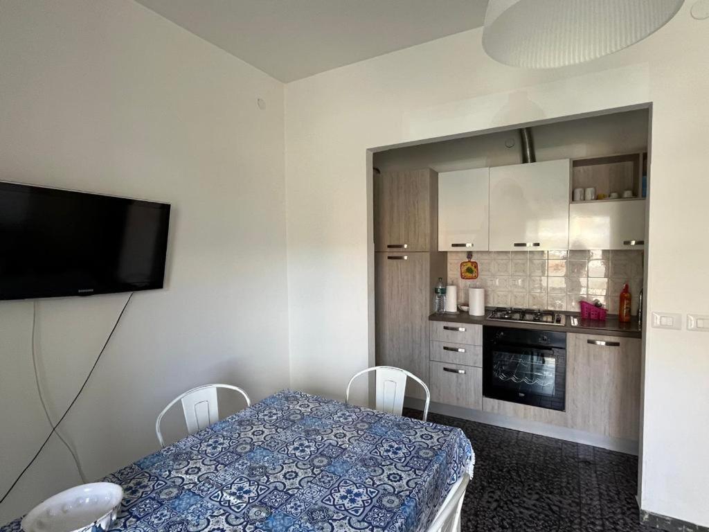 Casa delle Olive en Taggia — kitchen