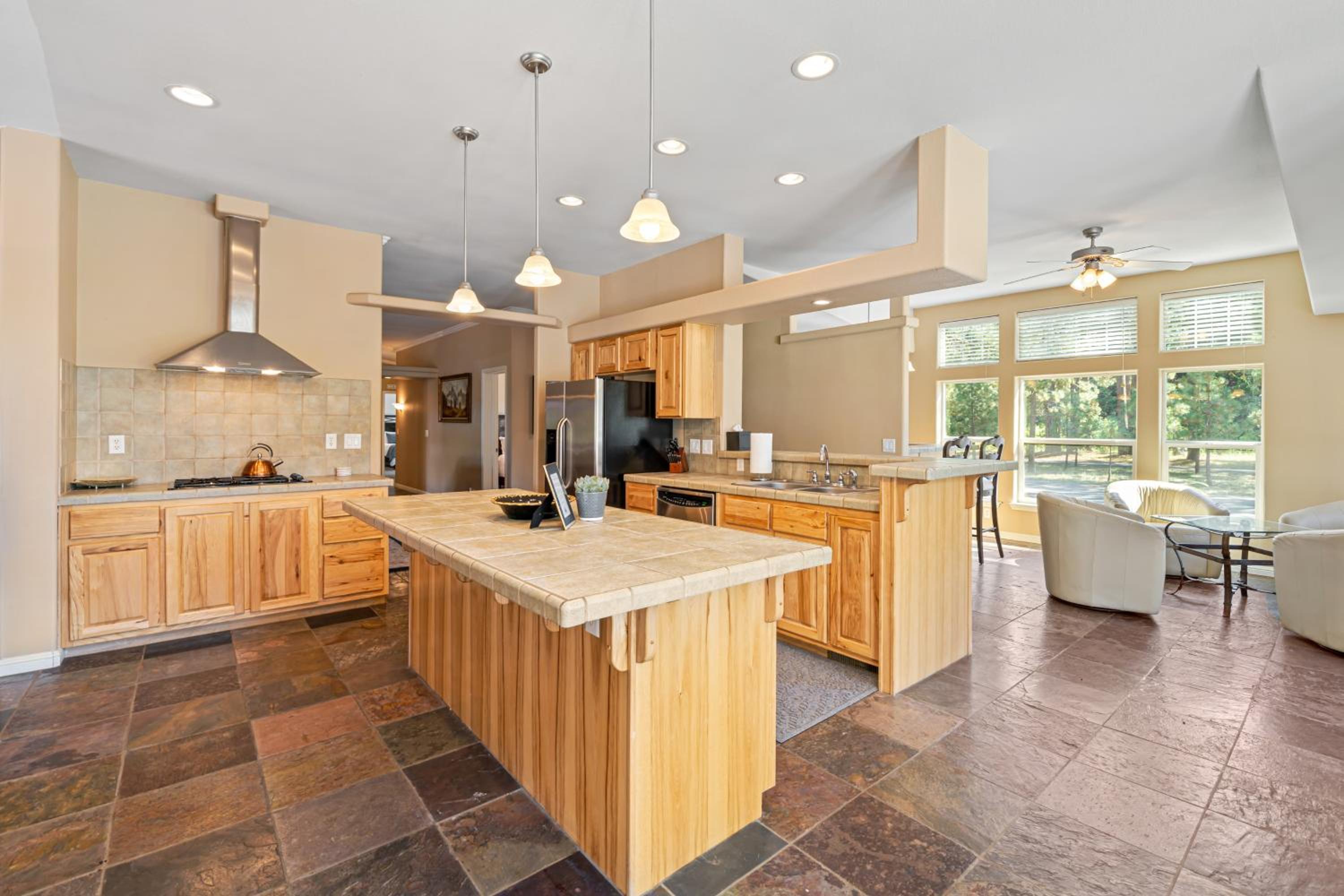 200 Acres, River Access Feather House in NorCal