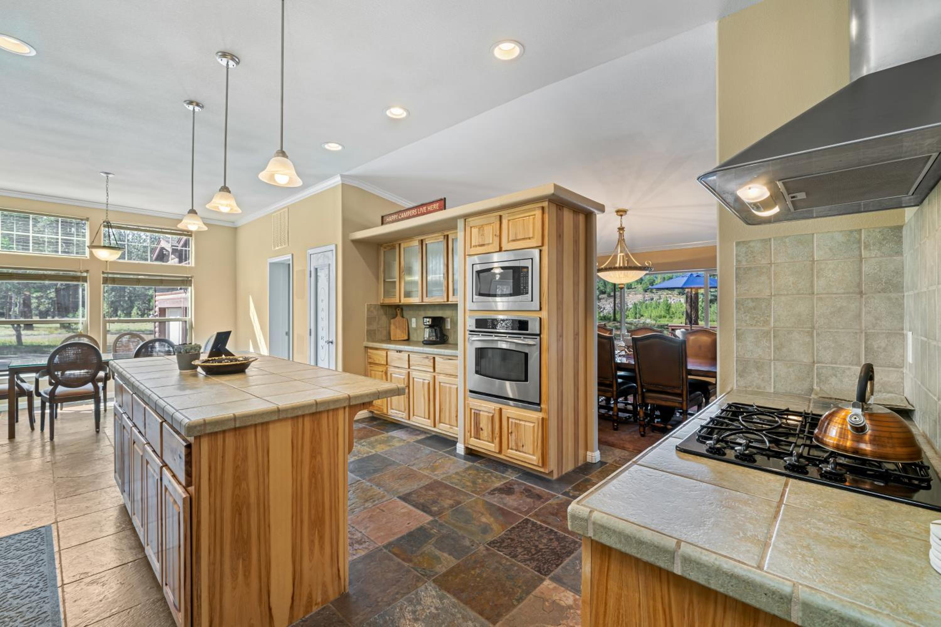 200 Acres, River Access Feather House in NorCal
