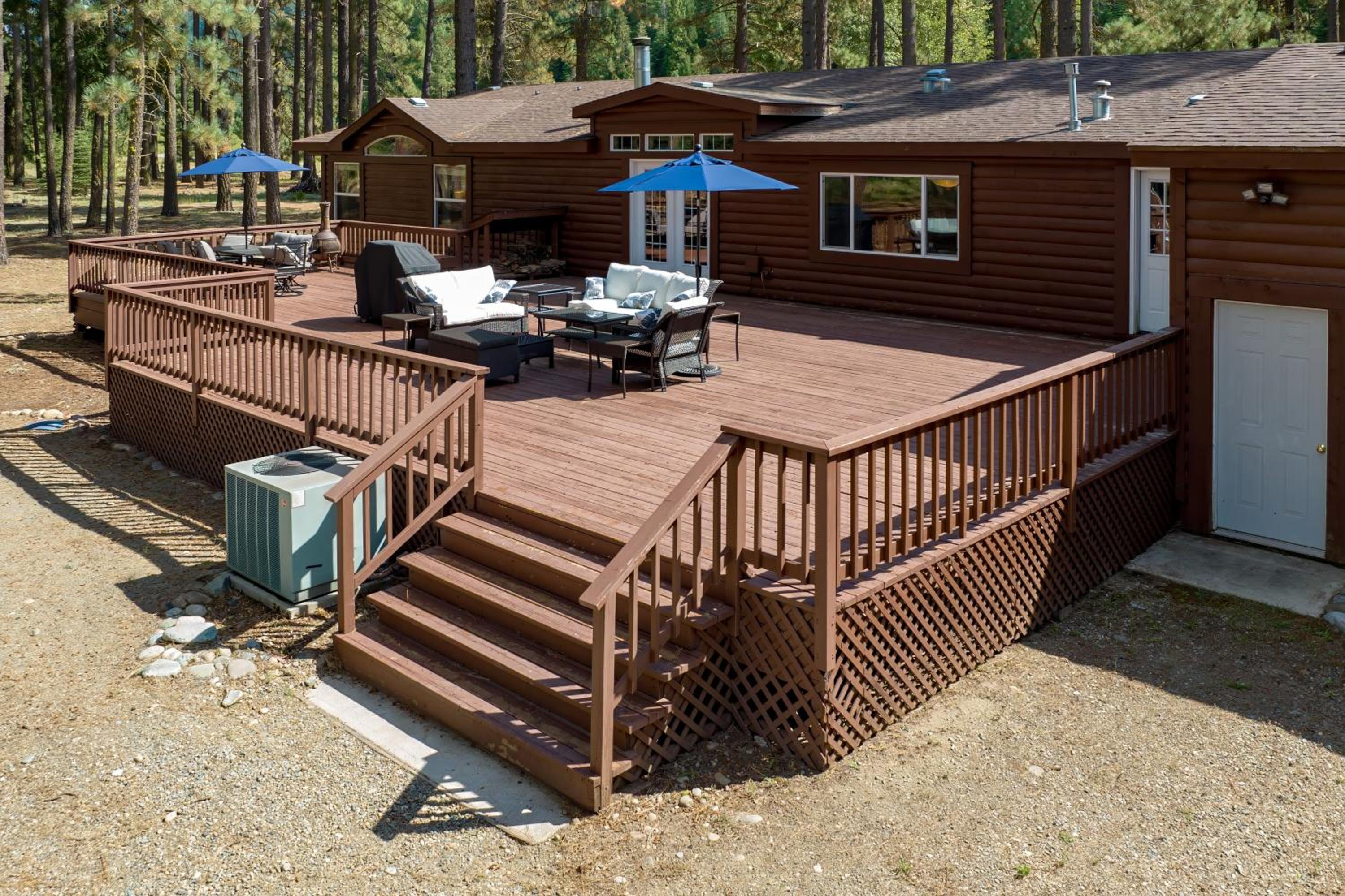 200 Acres, River Access Feather House in NorCal