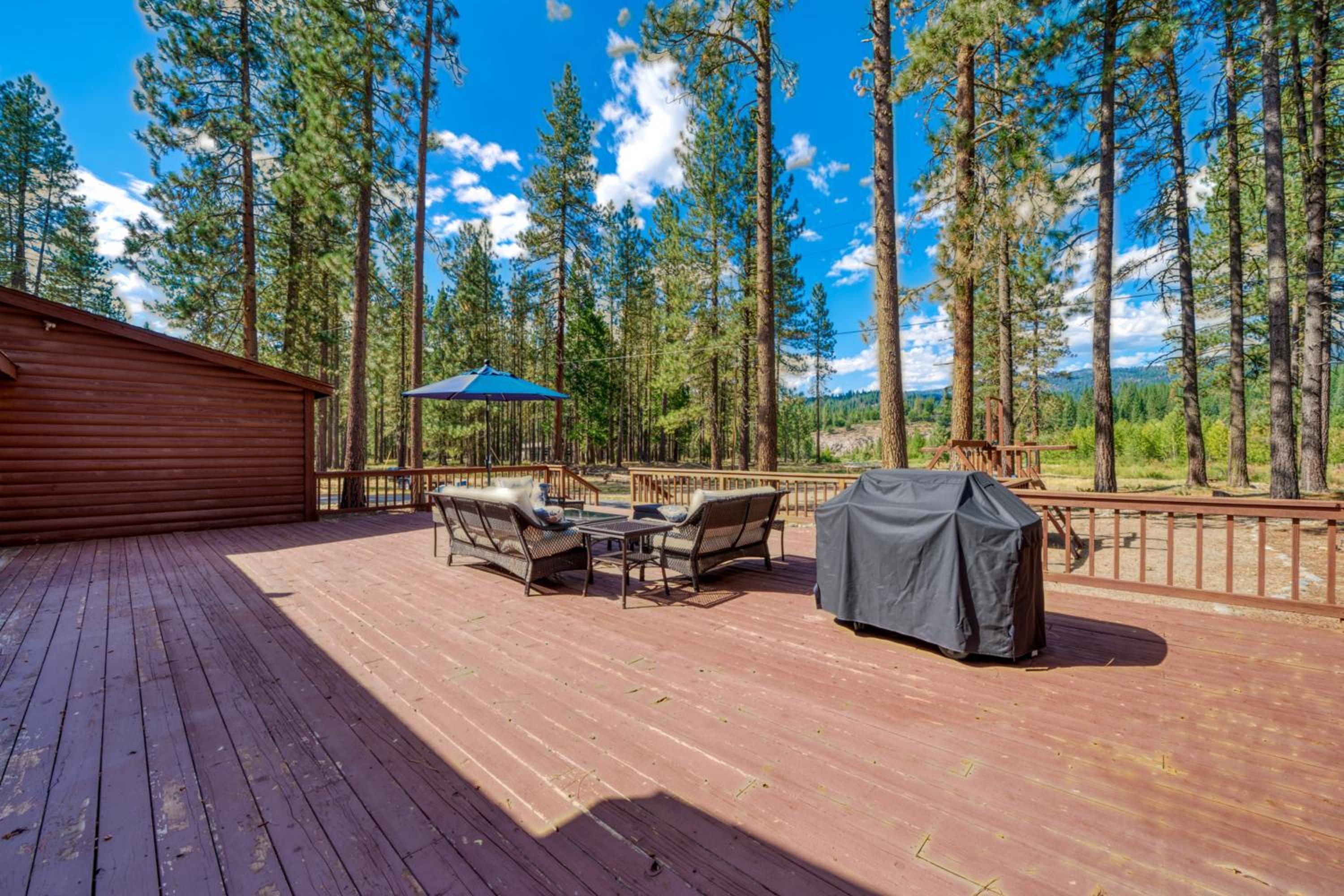 200 Acres, River Access Feather House in NorCal