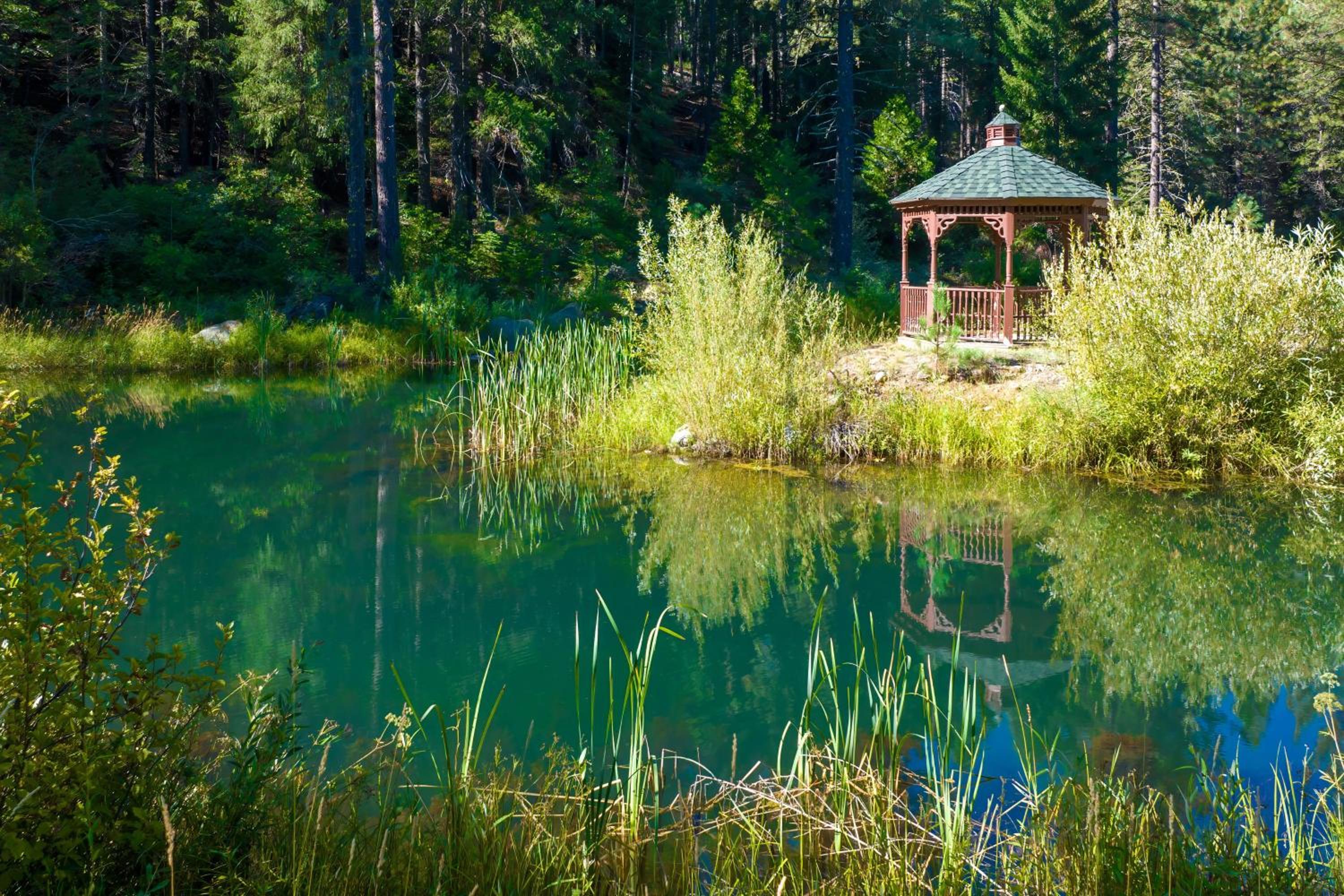 200 Acres, River Access Feather House in NorCal