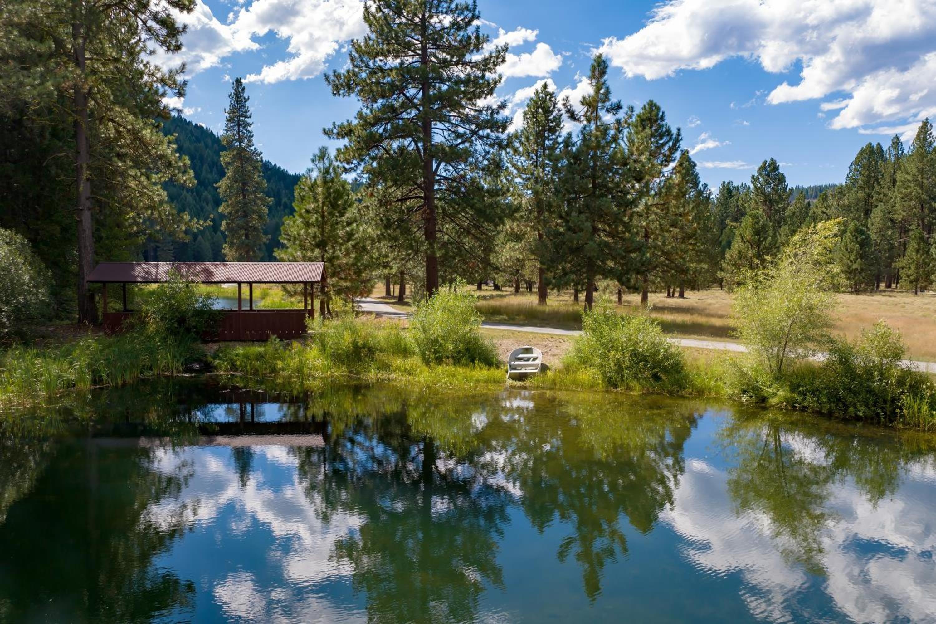 200 Acres, River Access Feather House in NorCal