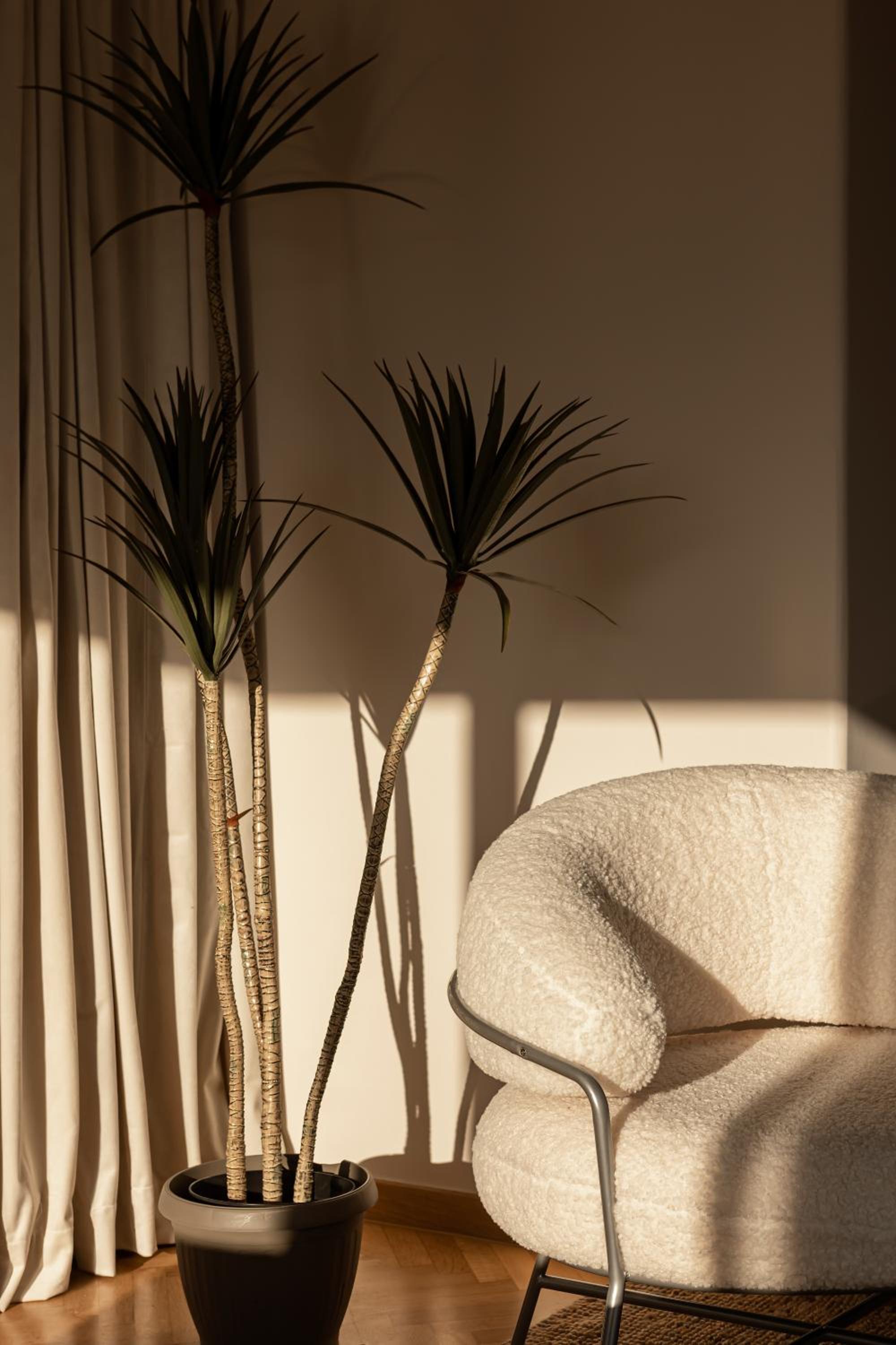 Victoria Luxury Suite - Private Jacuzzi & Terrace photo 5