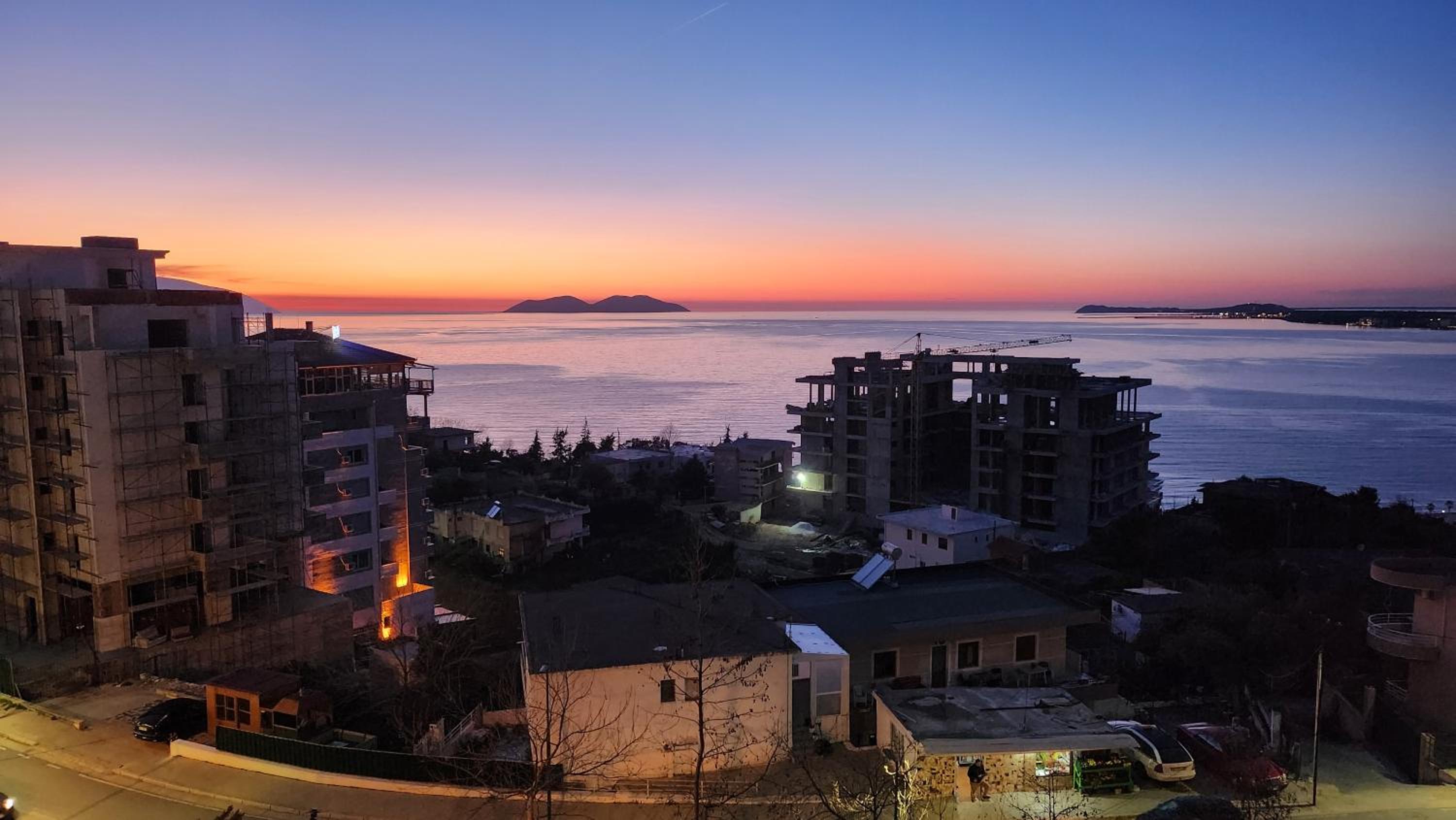 Beach Vibes Vlora