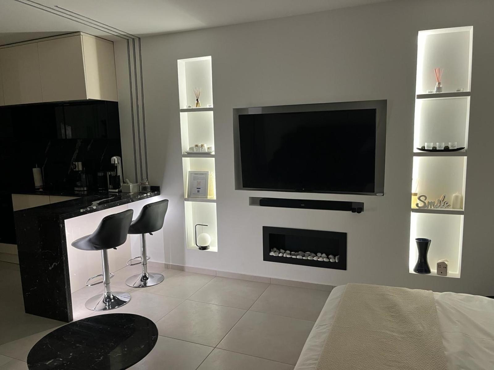Apartman JJ Vladimira Rolovic 09 17 view 3