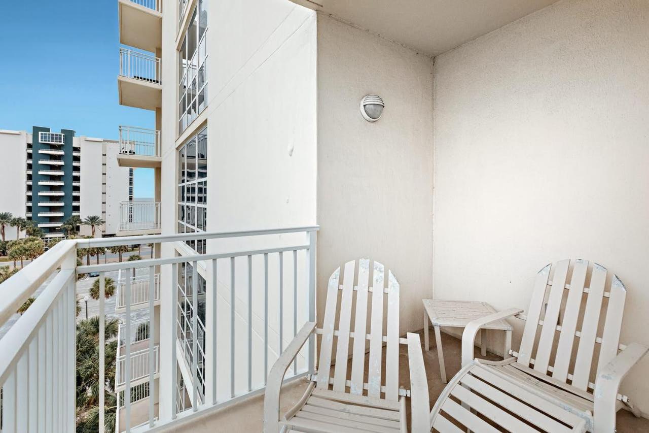 Sterling Shores Condominiums