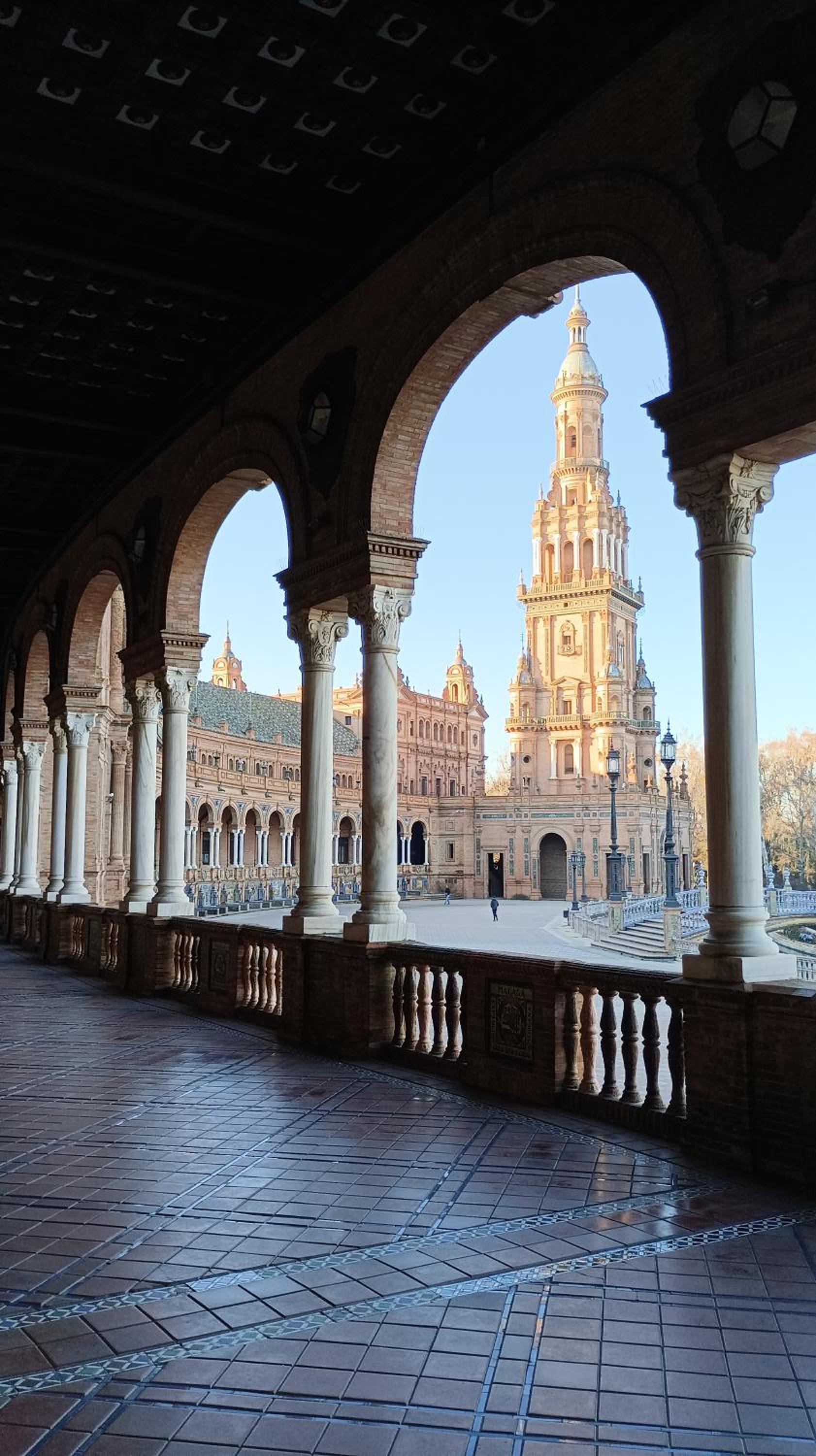 Feria apartment, near Plaza España
