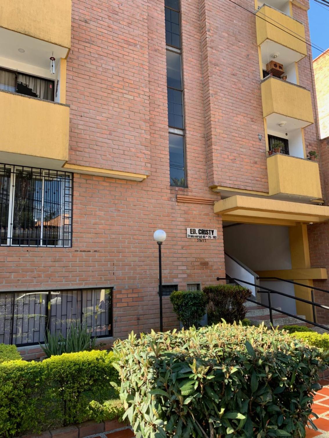 Acogedor y Central en Laureles
