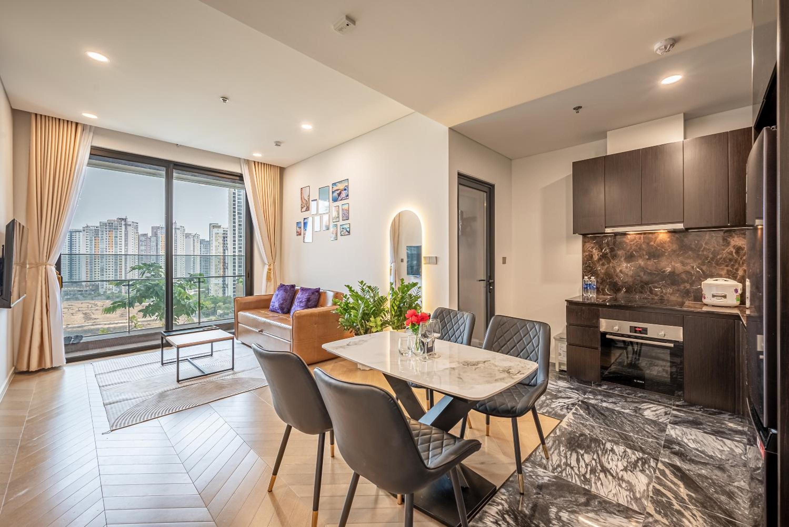 KN Holiday Apartment in Lumiere Riverside