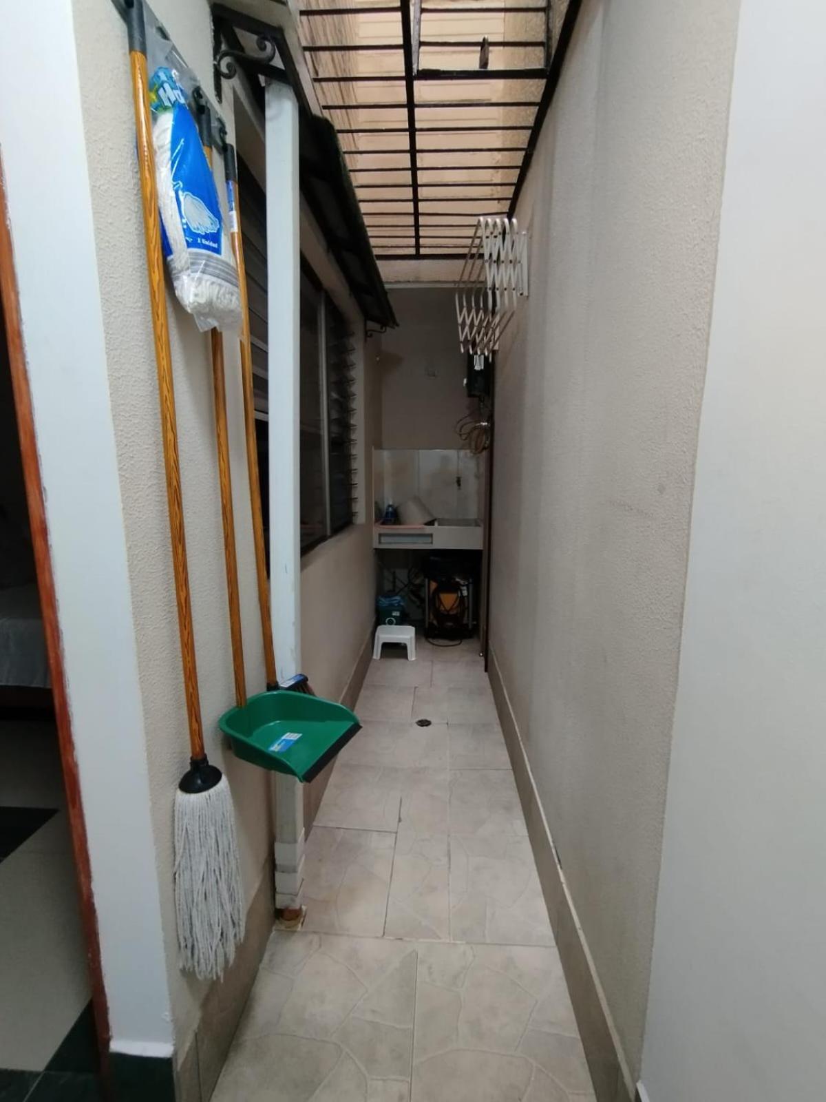 Aparta Suites Laureles 71 7 aptos