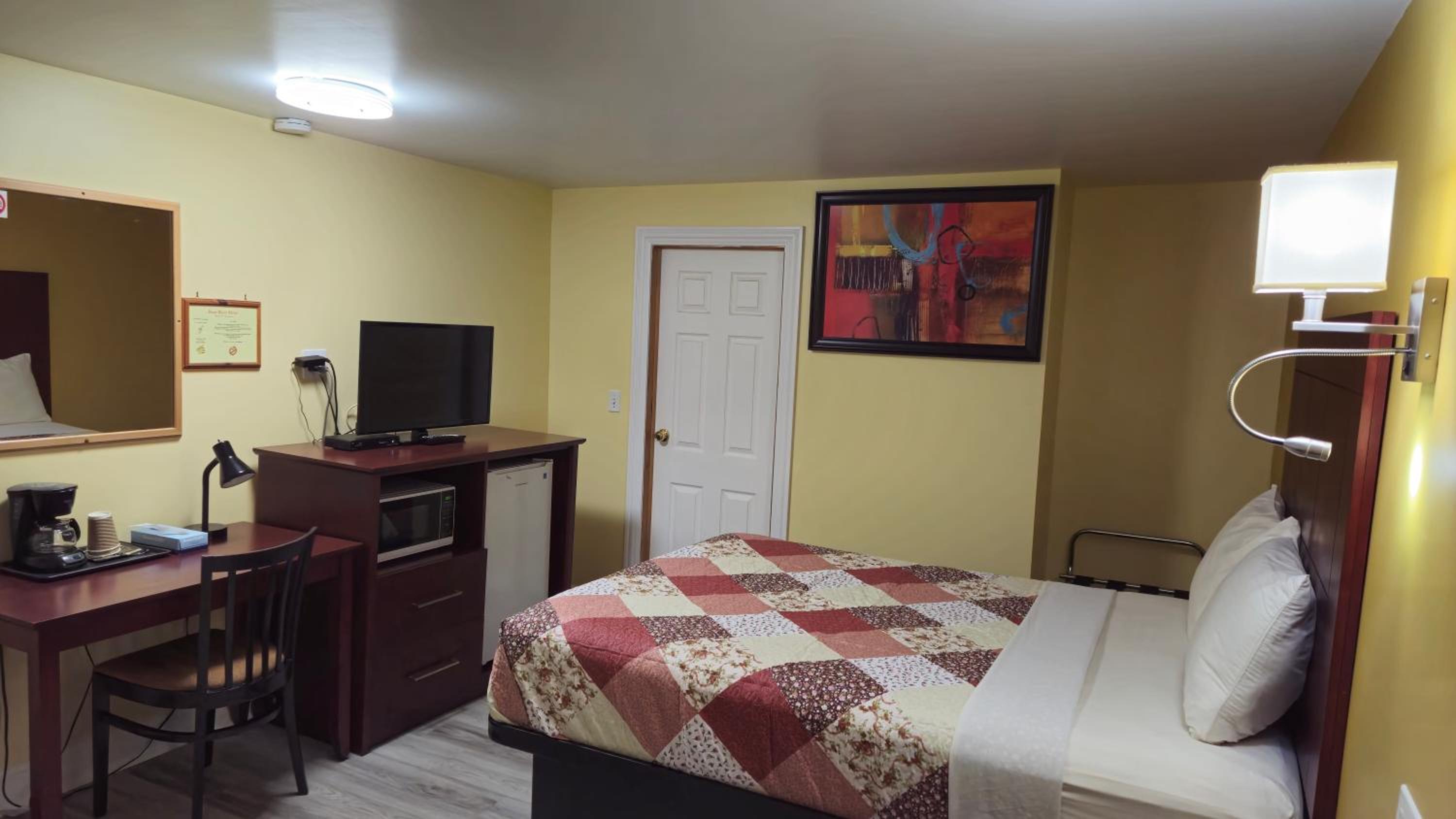 hotel room