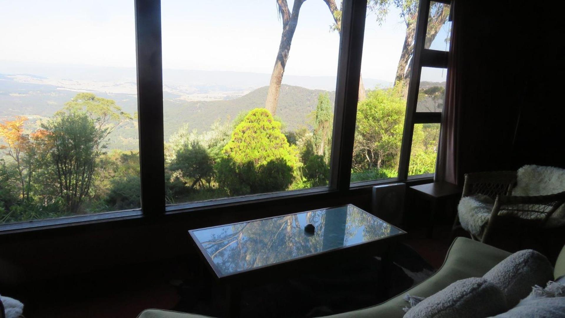 Moonya Lodge