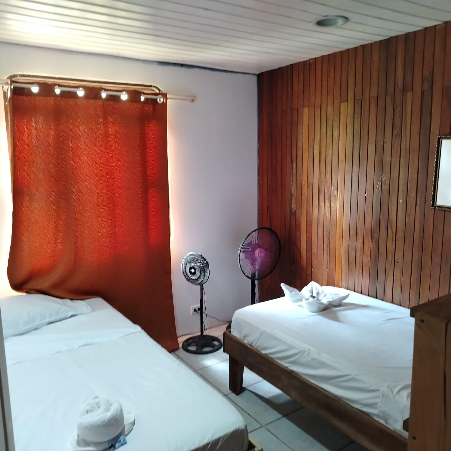 Bioluminiscencia Hostel Tours - South