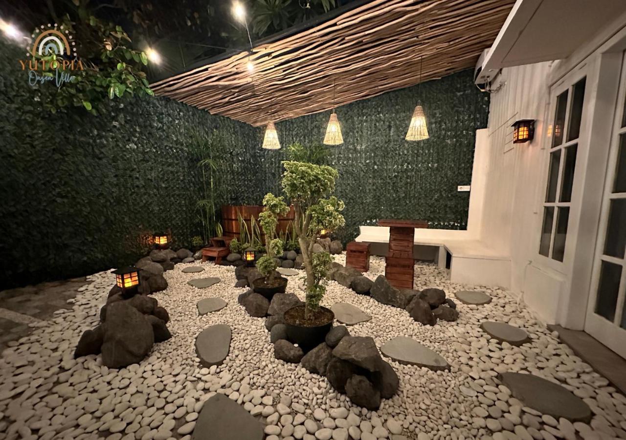 YuRooms Villapartment - Love Room Bali view 4