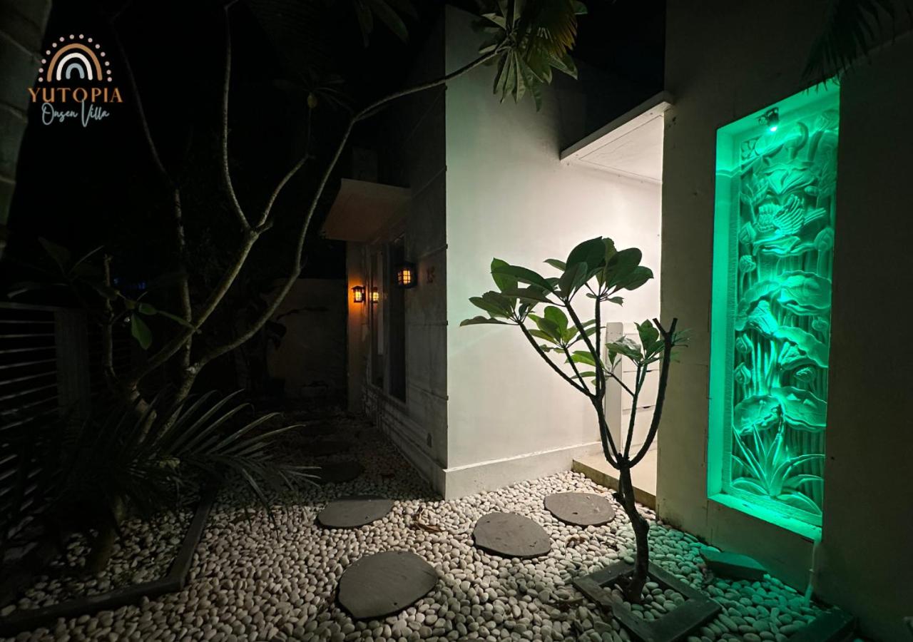 YuRooms Villapartment - Love Room Bali view 3