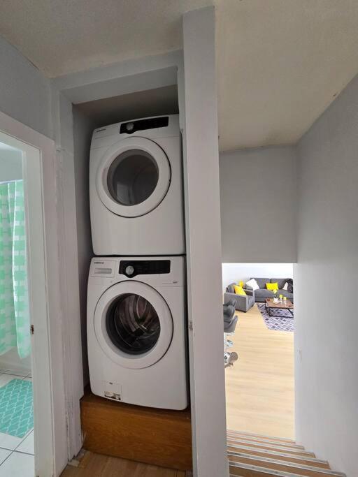 3 Bedroom Home away from Home