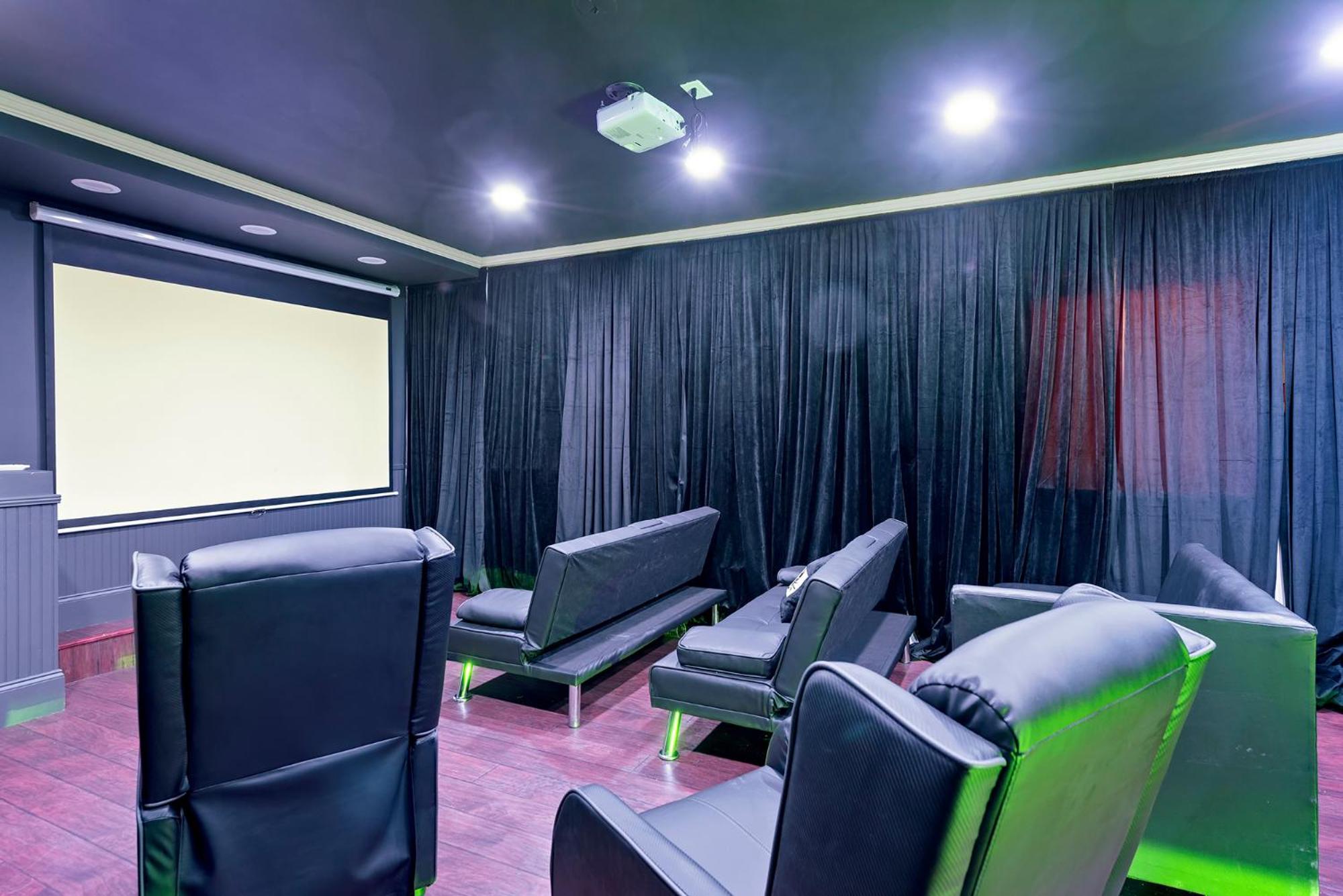 meeting & event spaces