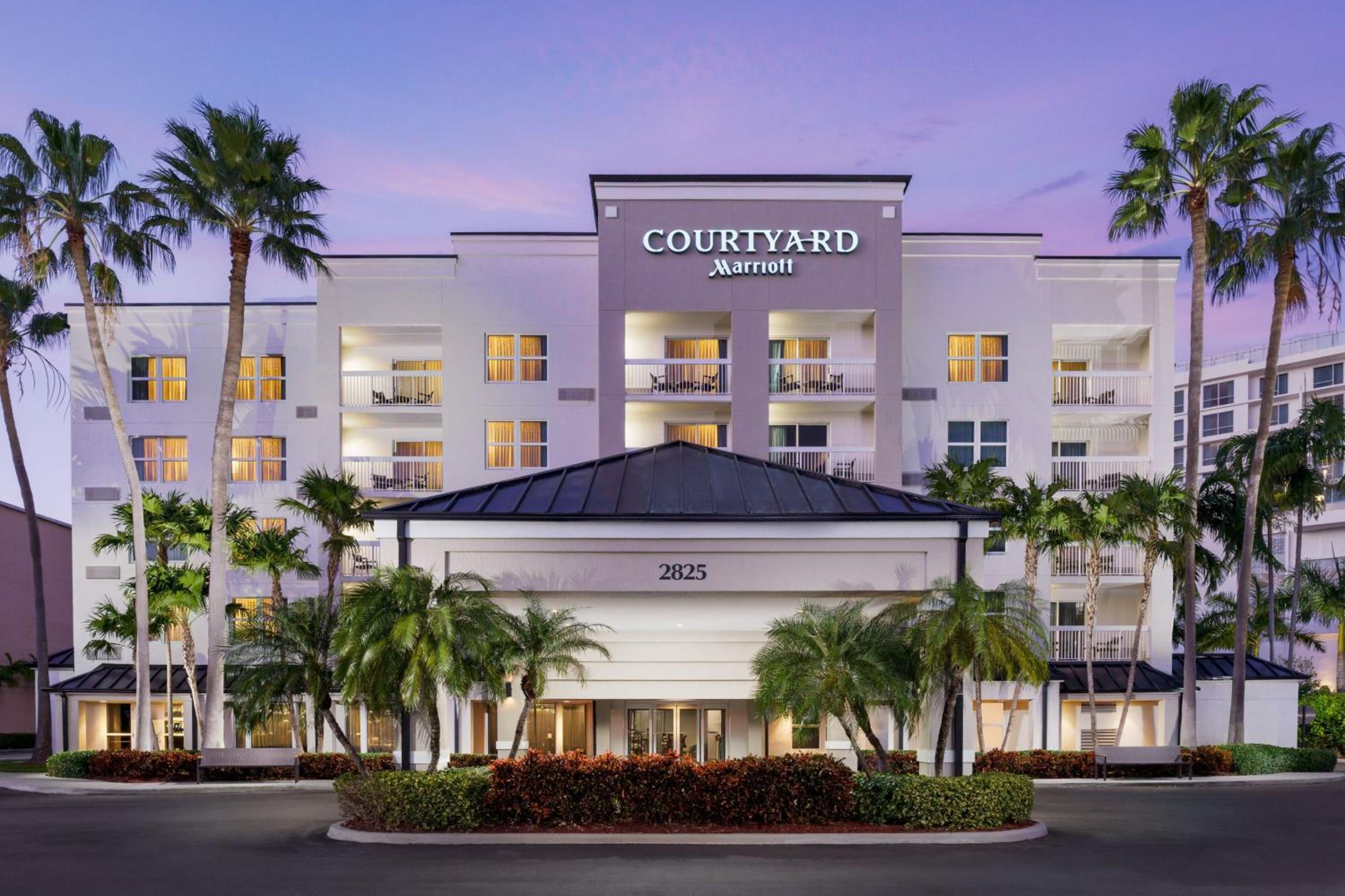 Hotel Courtyard by Marriott Miami Aventura Mall - Image 1