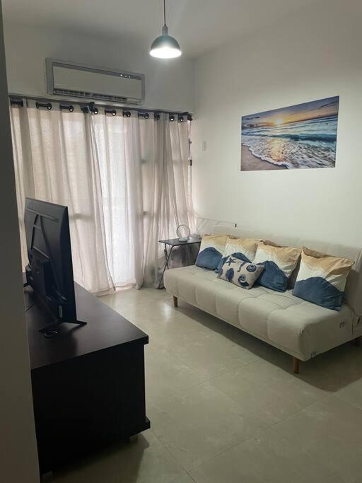 Beachfront Condo Large Apartament
