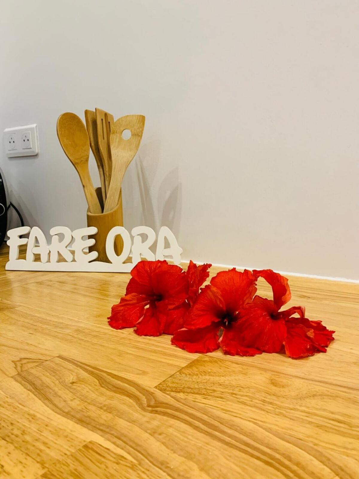 Fare Orahana