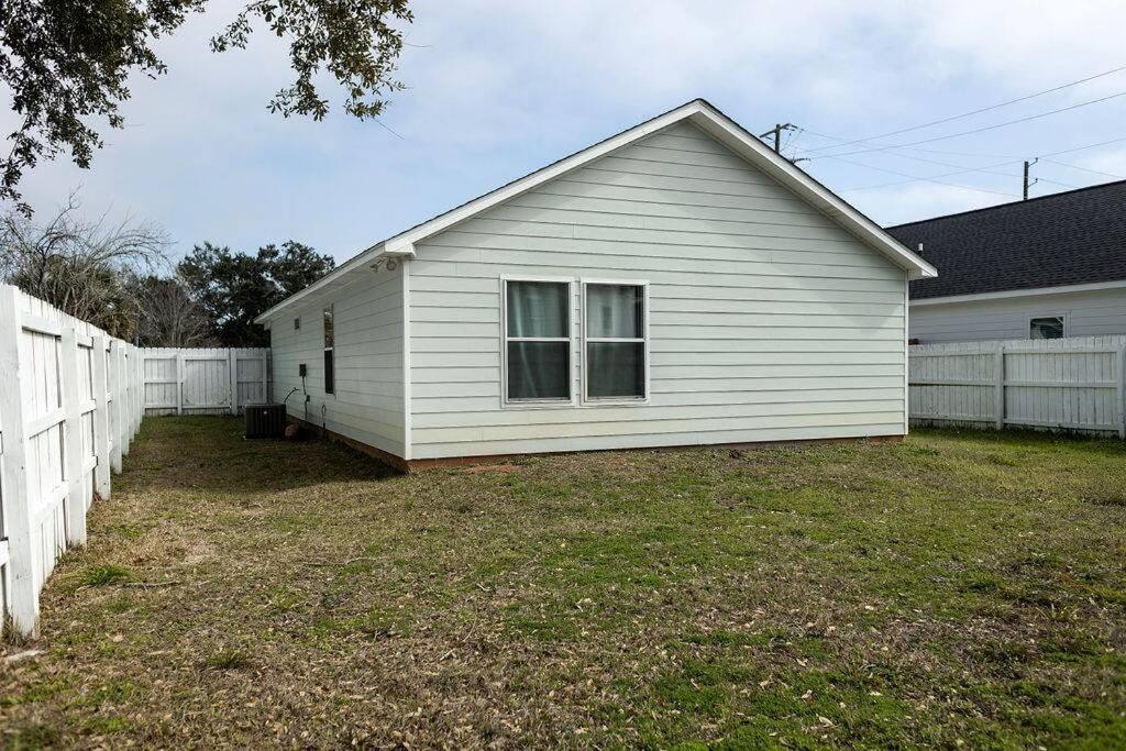 Happy Beach House in Biloxi view 4