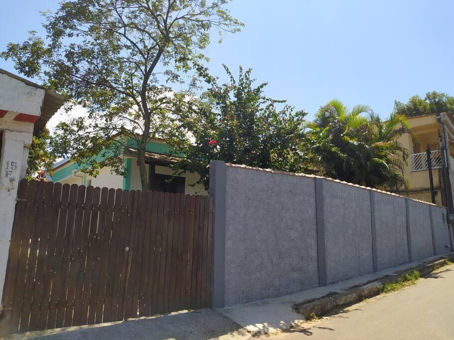 Casa espaçosa com Piscina e Churrasqueira em Penedo
