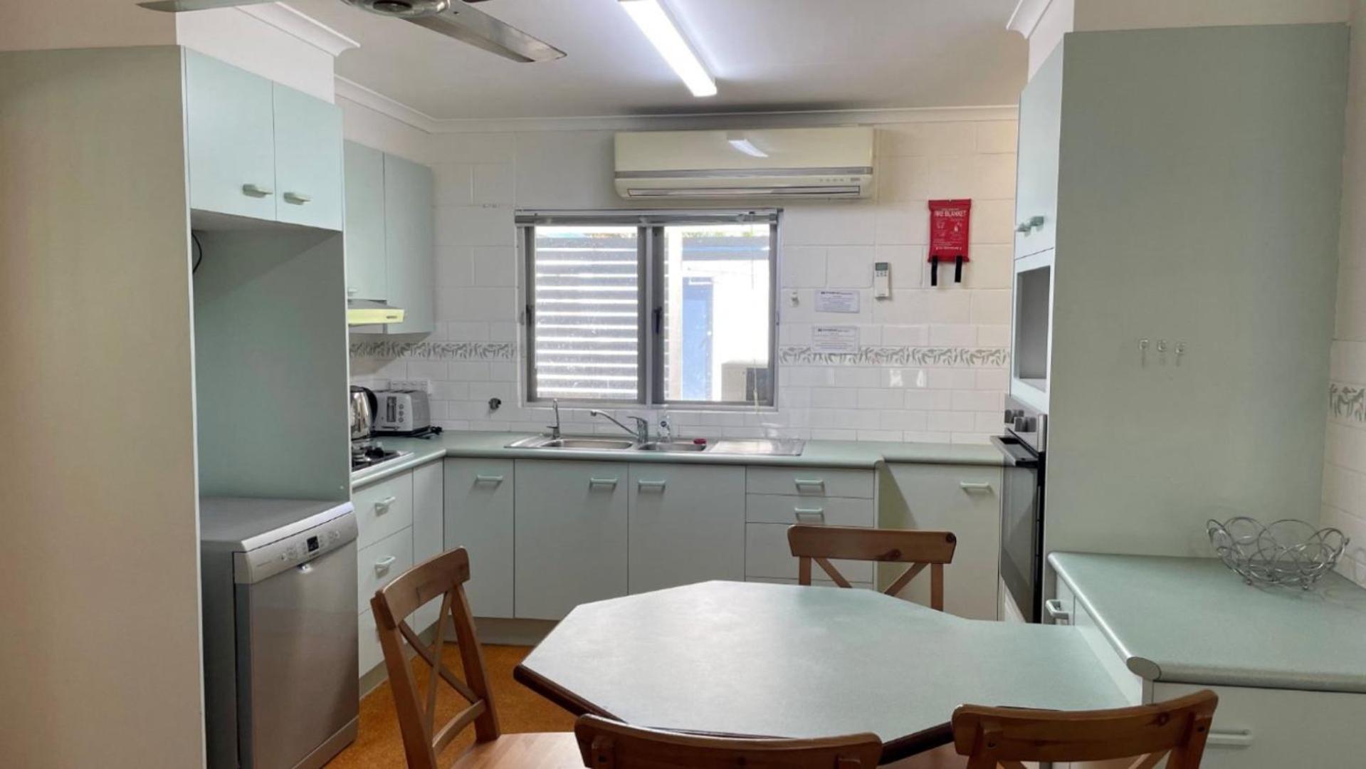 Pet Friendly home walking distance to Surf Beach - North St, Woorim
