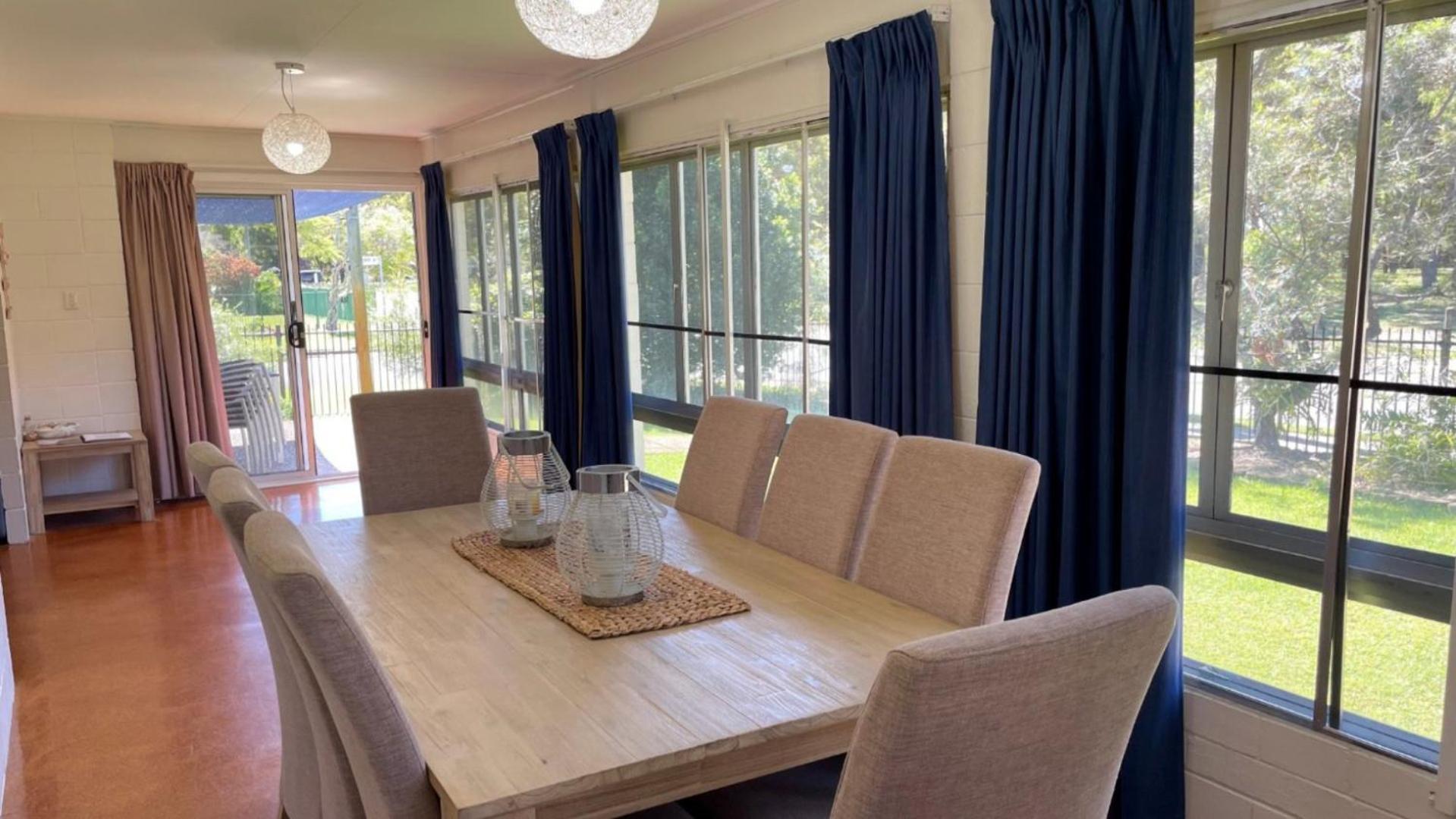 Pet Friendly home walking distance to Surf Beach - North St, Woorim