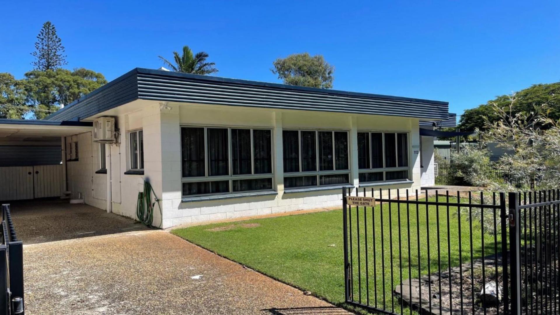 Pet Friendly home walking distance to Surf Beach - North St, Woorim