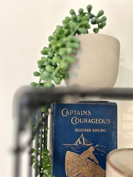 Compass Cottage
