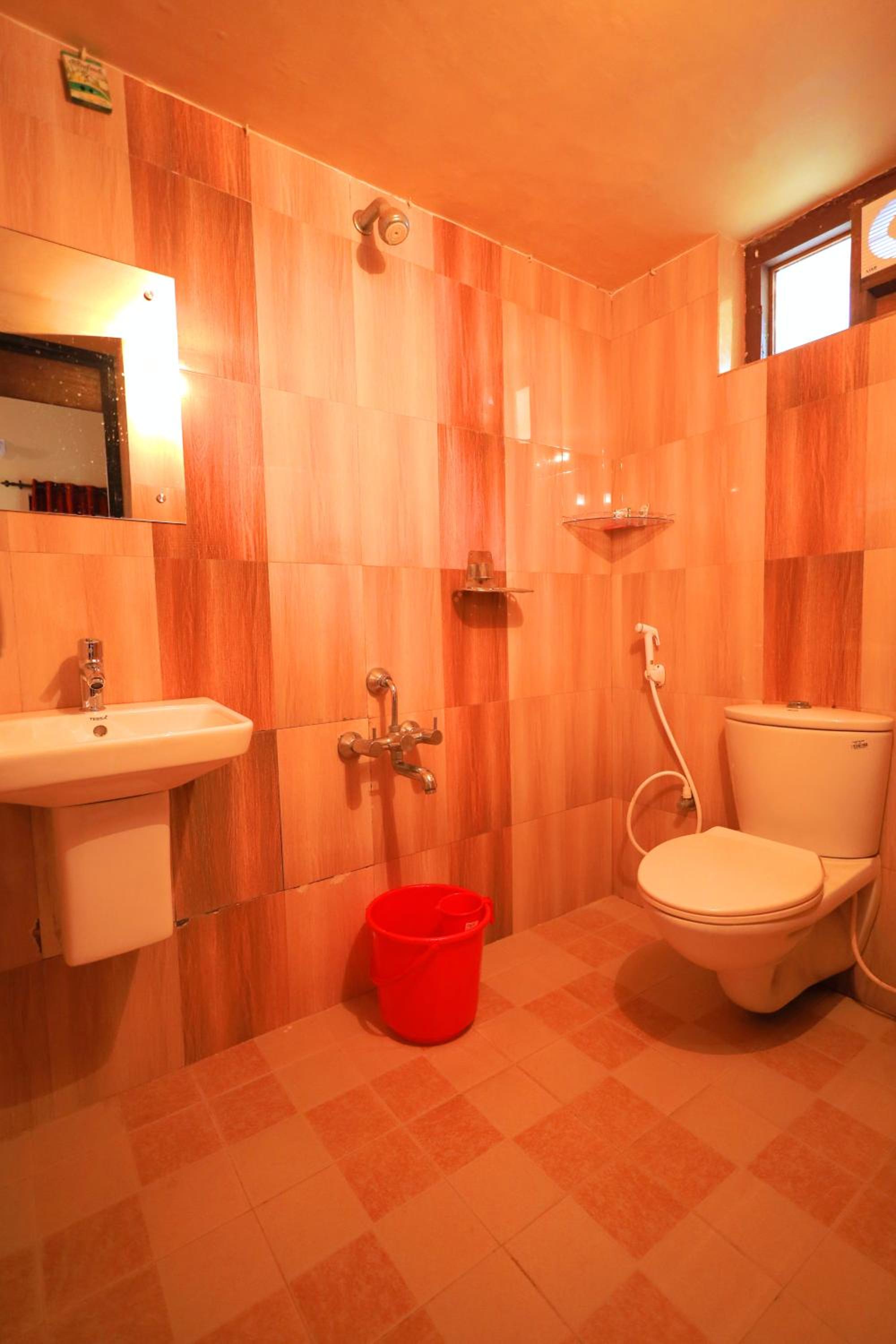Photo 13