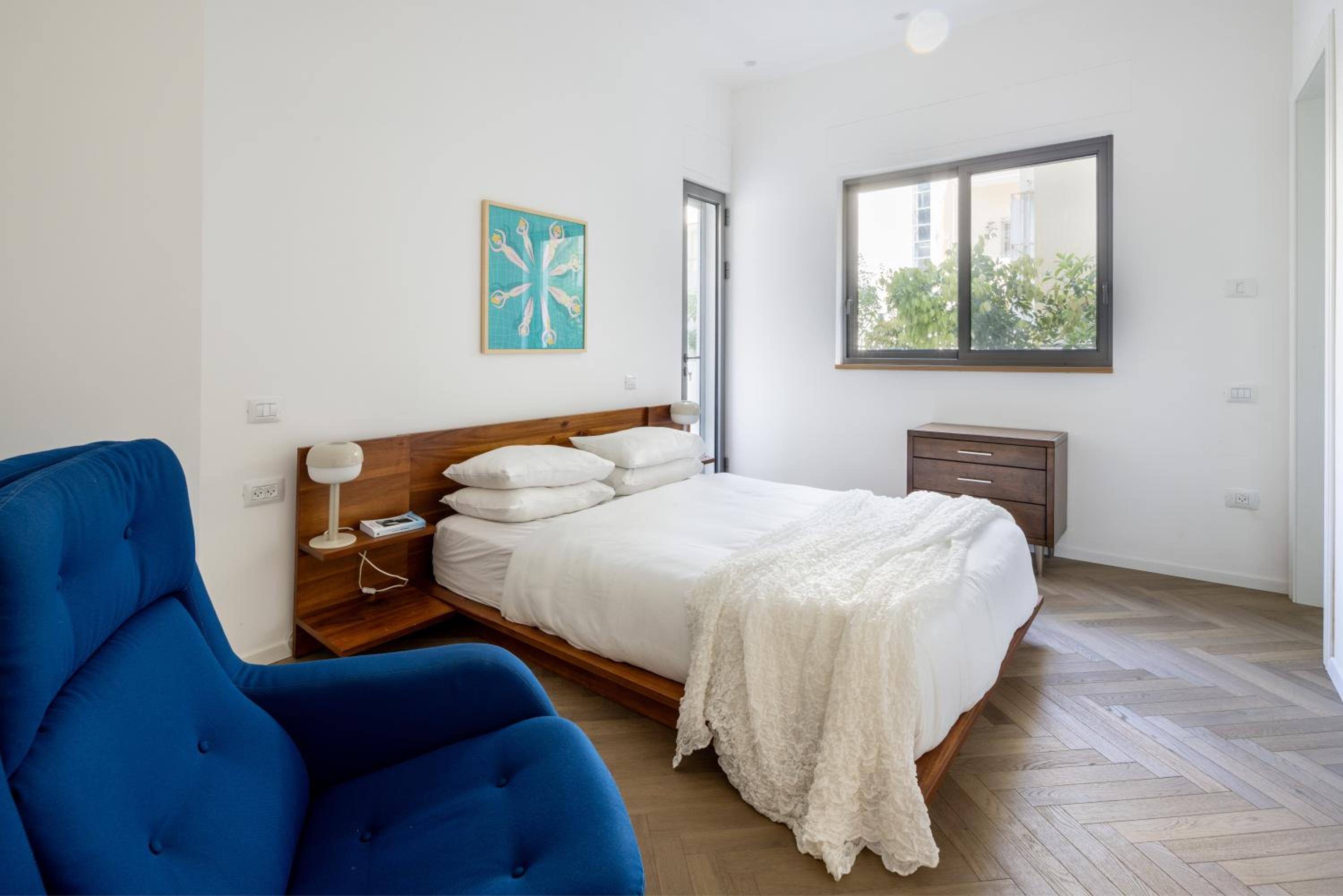 Heart of Tel Aviv Garden Oasis by Sea N' Rent view 4