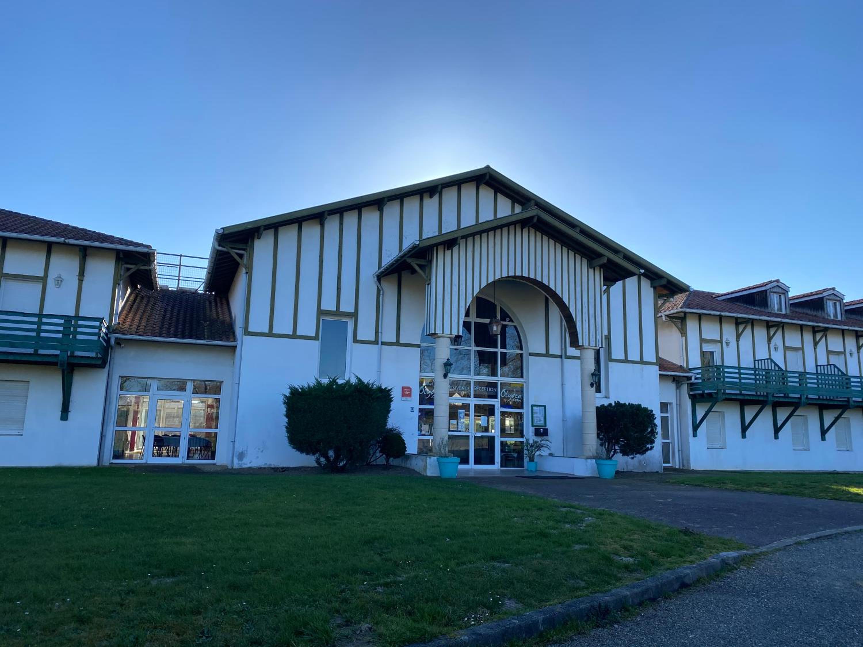 Maisonnette avec terrasse village vacances, Draps en option