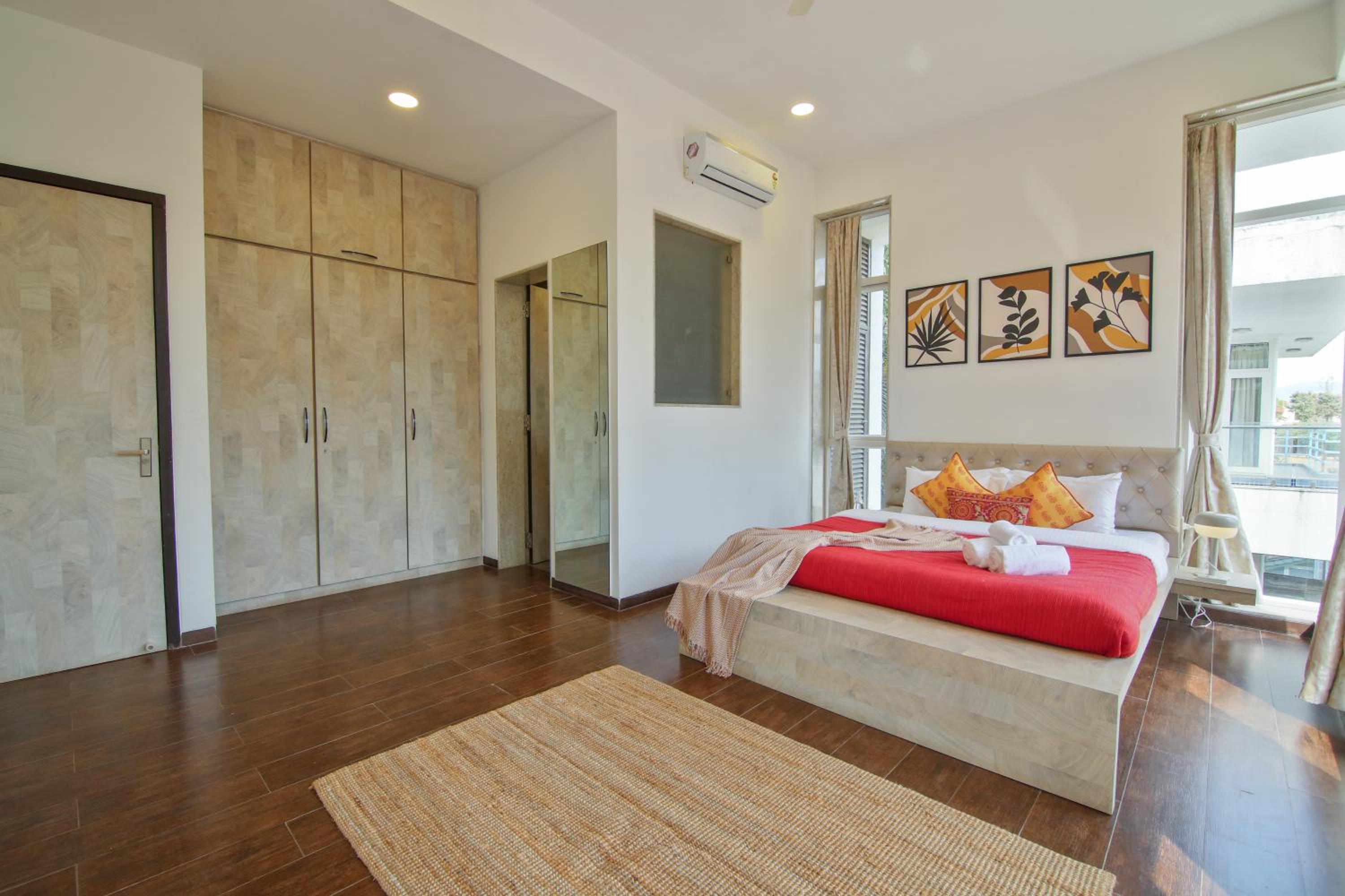 Cobblestone Path Villa view 3