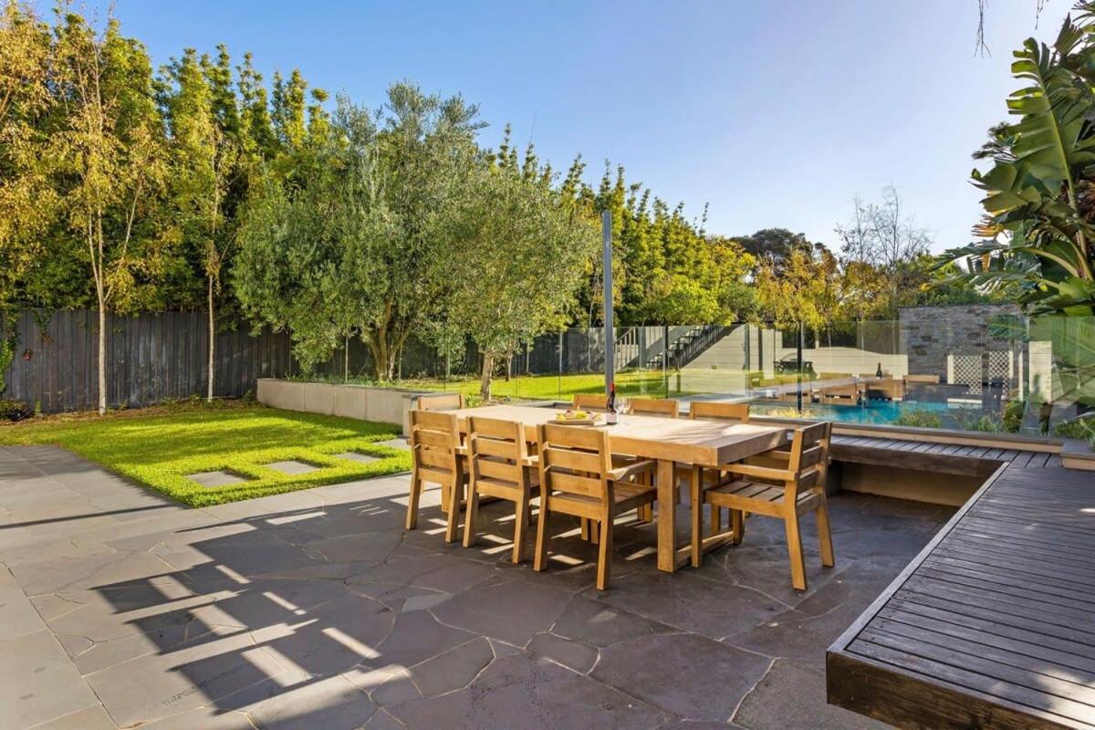 Blairgowrie Beachside Retreat Solar Heated Pool