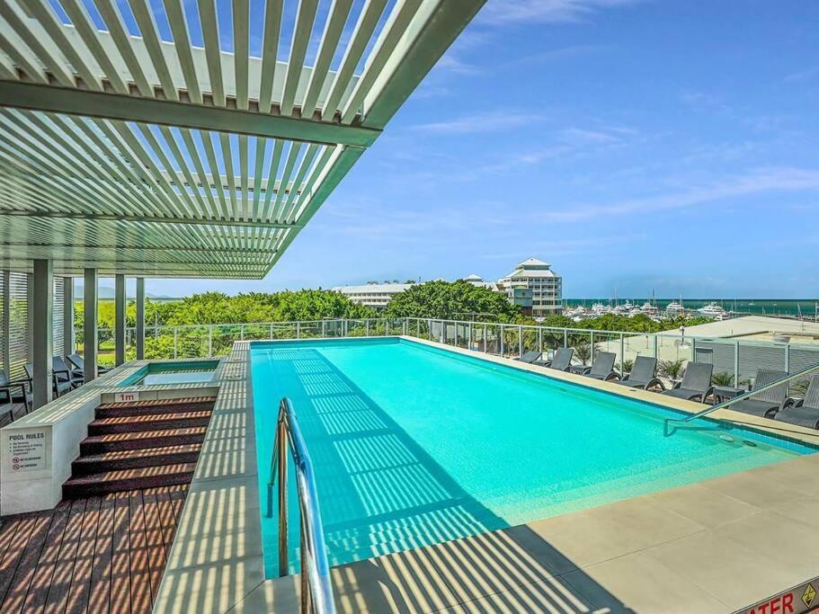 Absolute Waterfront - Enjoy Exceptional Lifestyle