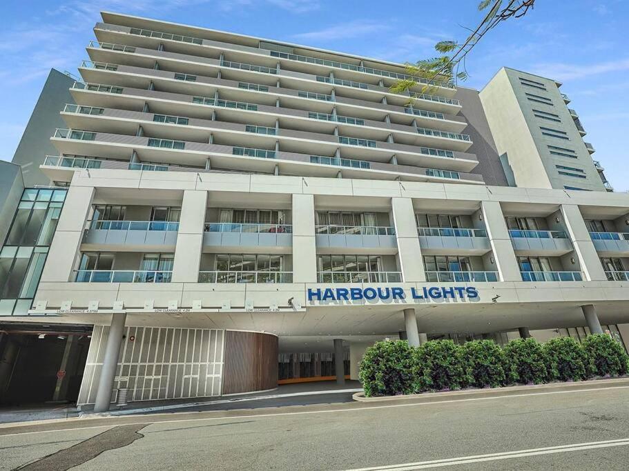 Absolute Waterfront - Enjoy Exceptional Lifestyle