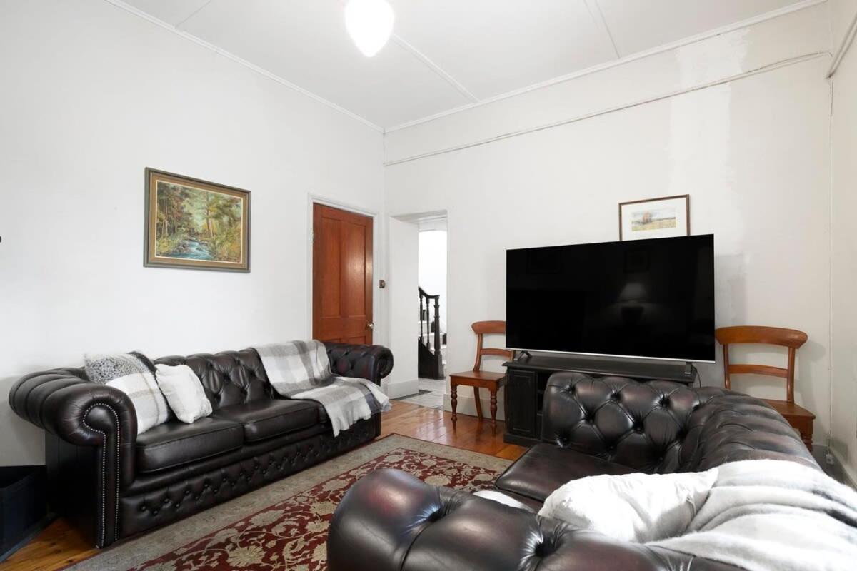 The Postmaster's Manor - Willunga Heritage Hideaway
