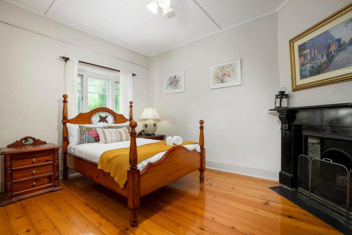 The Postmaster's Manor - Willunga Heritage Hideaway