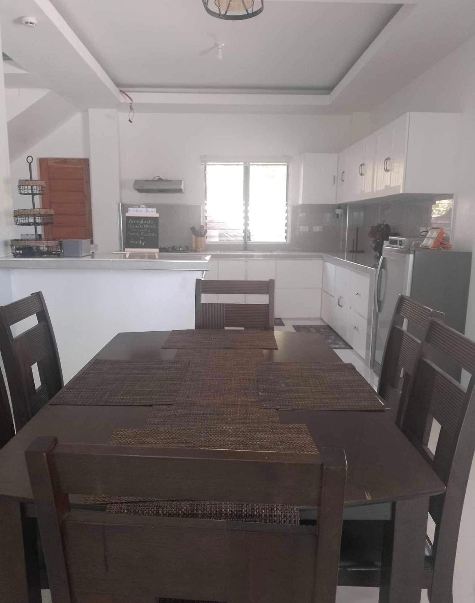 Da Arreglados’ Beach House
